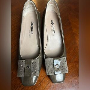 Olive Green Women size 7